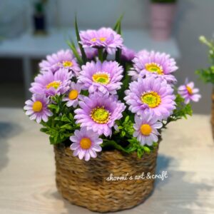 Busket with purple chandra mollika